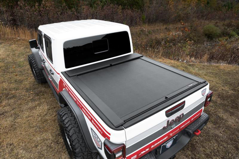 Roll-N-Lock 2020 Jeep Gladiator 5ft bed (w/ Trail Rail System) M-Series Retractable Tonneau Cover LG495M Main Image