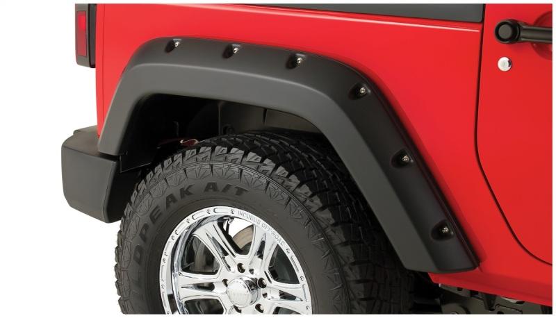 Bushwacker 15-17 Ford F-150 Styleside Pocket Style Flares 2pc 67.1/78.9/97.6in Bed - Black 20092-02 Main Image