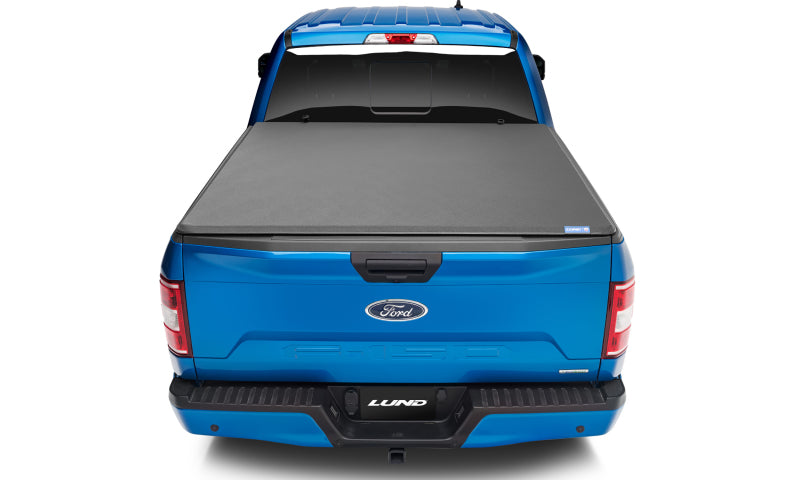 Lund 05-15 Toyota Tacoma (5ft. Bed) Genesis Elite Tri-Fold Tonneau Cover - Black 95886