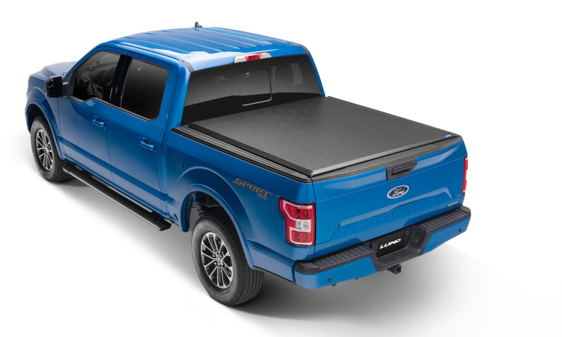 Lund 99-07 Ford F250/F350/F450 Super Duty (8ft bed) Genesis Roll Up Tonneau Cover - Black 960253