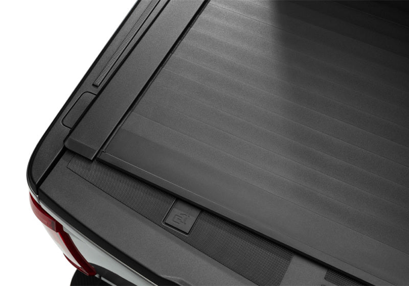 Roll-N-Lock 22-23 Ford Maverick 4' 6" E-Series Retractable Tonneau Cover RC135E