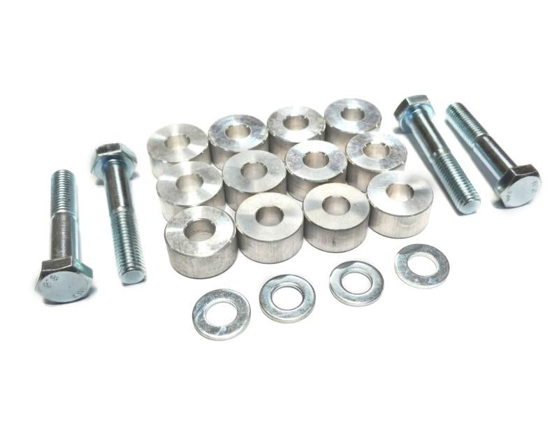 MaxTrac 09-18 RAM 1500 2WD Front Carrier Bearing Spacer Kit (2 Pc. Drive Shaft) 612400 Main Image