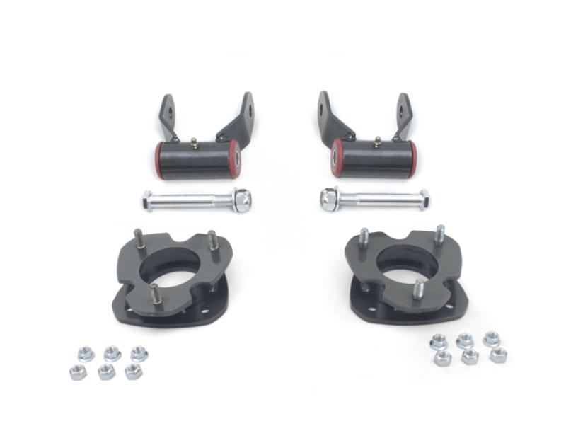 MaxTrac 15-18 Ford F-150 2WD/4WD 2.5in/1in Complete Leveling Kit MP883221 Main Image