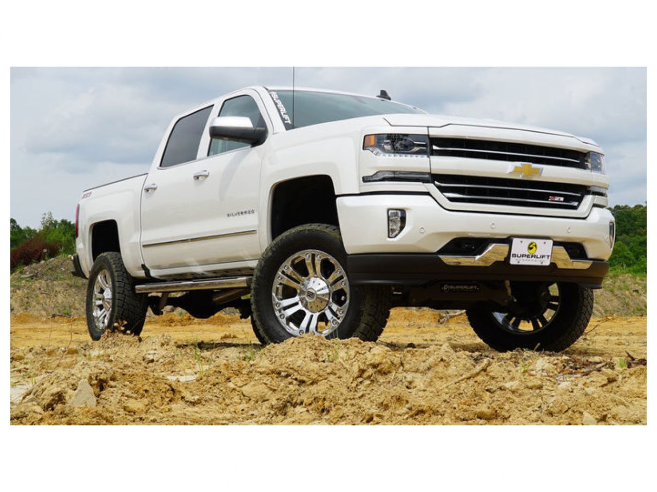 Superlift 6.5in Chevy/GMC Lift Kit | Cast Steel Control Arms