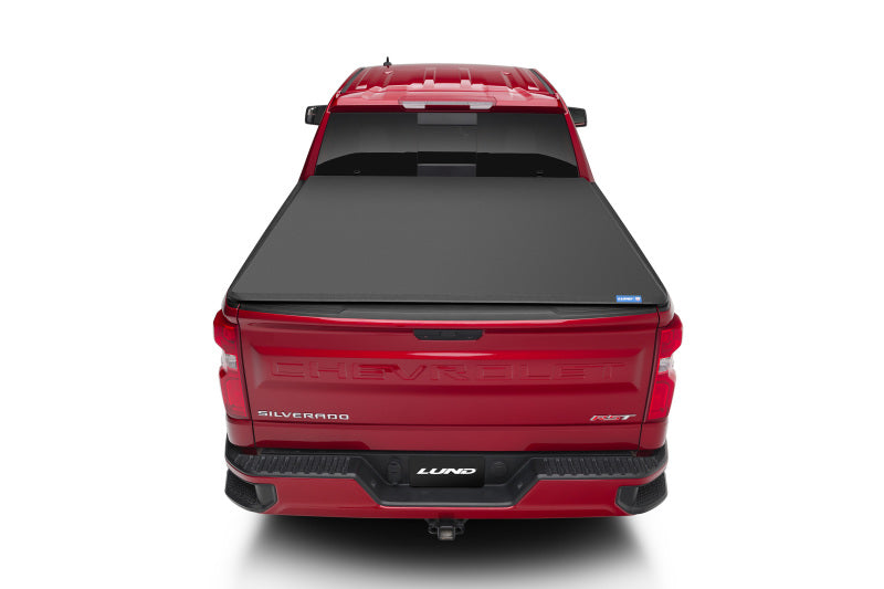 Lund 99-07 Chevy Silverado 1500 (6.5ft. Bed) Genesis Elite Tri-Fold Tonneau Cover - Black 95853