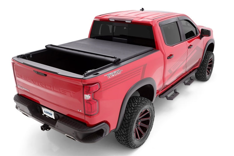 Lund 2019 Chevrolet Silverado 1500 (5.5ft. Bed) Genesis Elite Roll Up Tonneau Cover - Black 968292