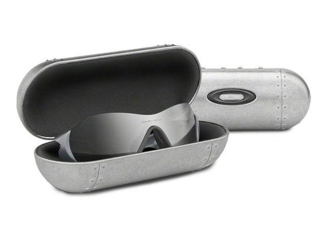 Oakley Sunglasses 07-255 Item Image