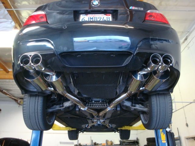 Megan Racing BMW E60 M5 2005-2010 - Supremo Exhaust System - Black Chrome Rolled Tips - MR-ABE-BE60M5-BC-R + MR-ABE-BE60M5-BC-L + MIDPIPE-BE60M5