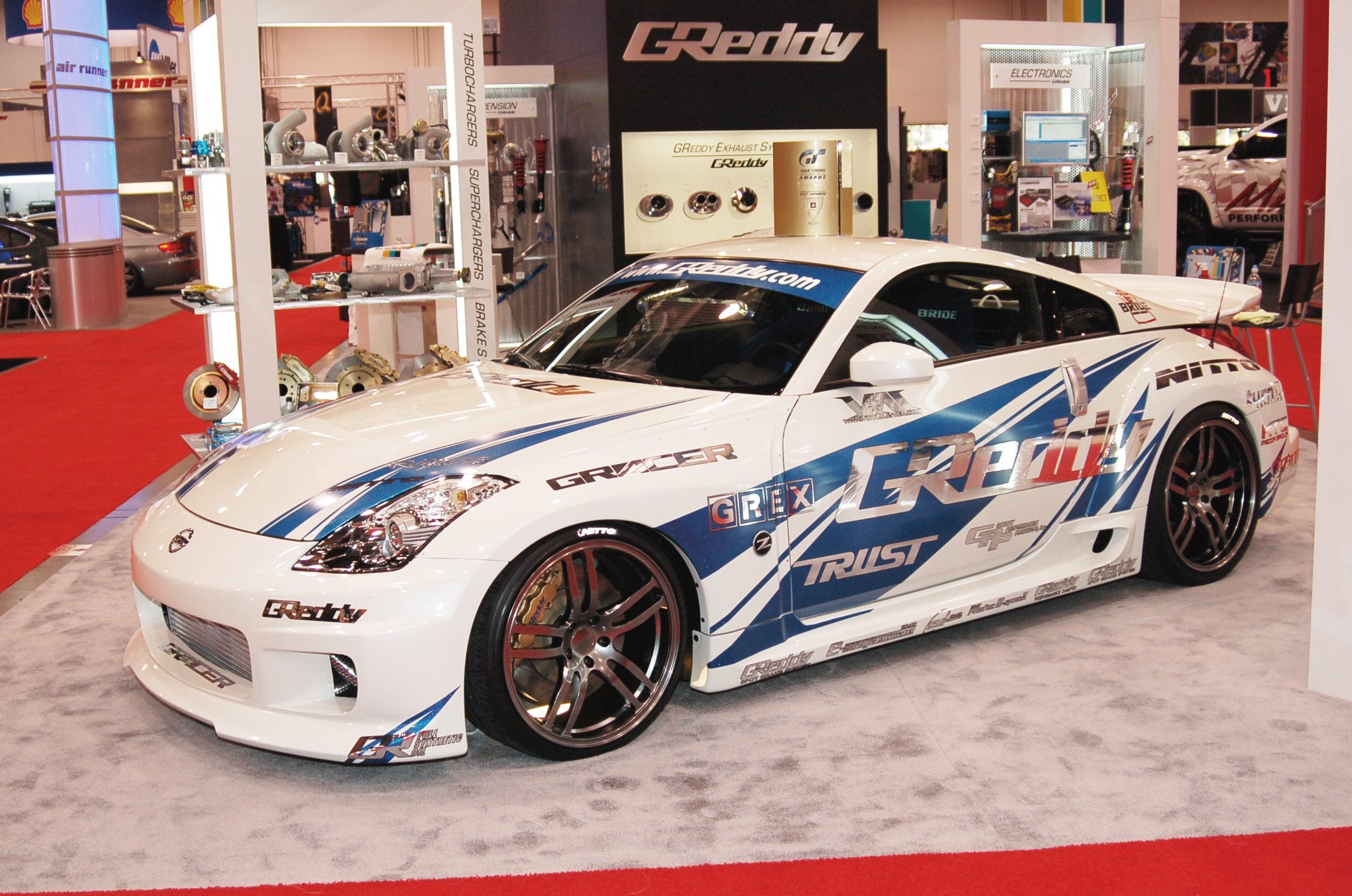 GReddy JDM GReddy GRacer Full Over-Fender Aero Kit - Nissan 350Z (Z33) - Available again!